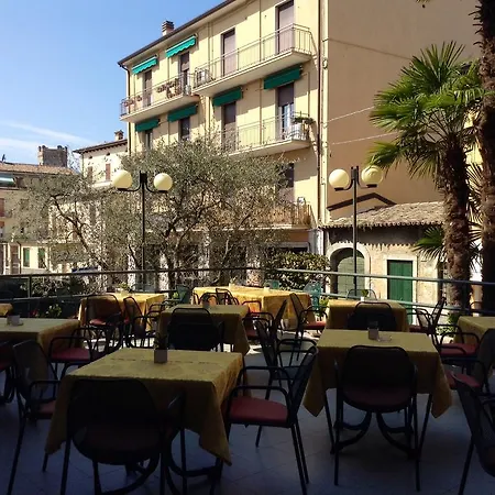 Vittoria Hotel 2*