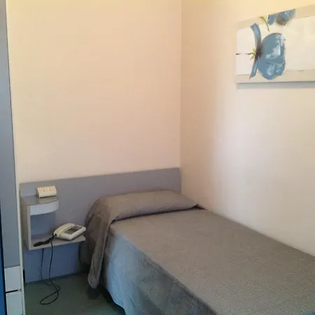 Vittoria Hotel 2*
